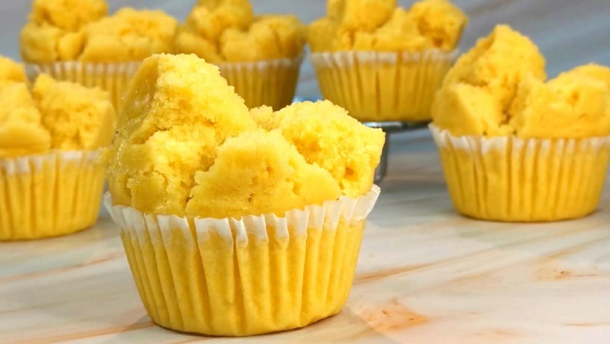 3 Ways to Make Soft and Beautiful Chinese Steamed Cake (Phát Tài Cake) 20 Pumpkin Sponge Cake