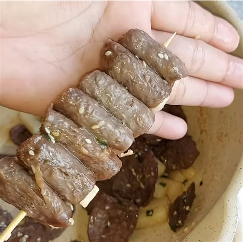 Step 3 Shaping the beef skewers for vegetarian beef skewers
