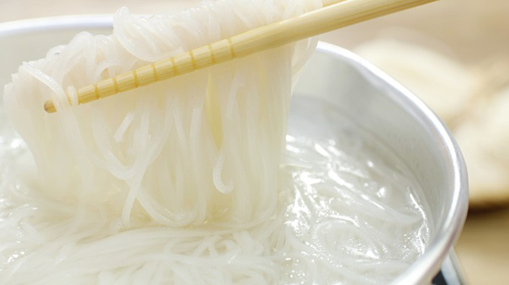 Step 2 Prepare the other ingredients for fish noodle soup