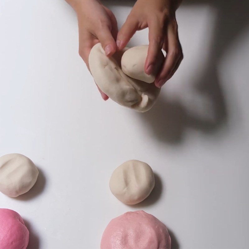 Step 3 Rolling the Dough Flower Cake