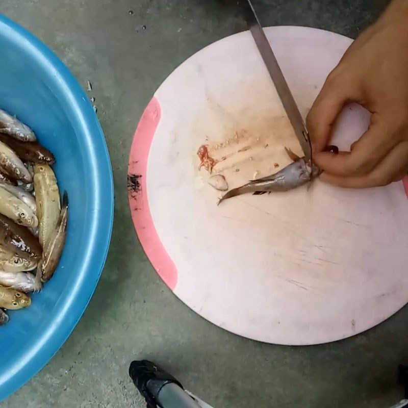 Step 1 Prepare the ingredients for Braised Goby Fish with Ginger