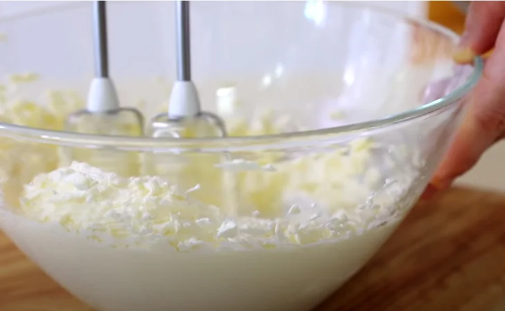Step 2 Whip the butter mixture Pumpkin Sponge Cake
