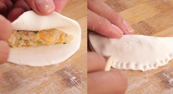 Step 5 Shaping the cake for steamed quai vac cake - steamed dumplings