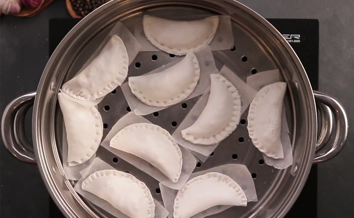 Step 6 Steaming the cake for steamed quai vac cake - steamed dumplings