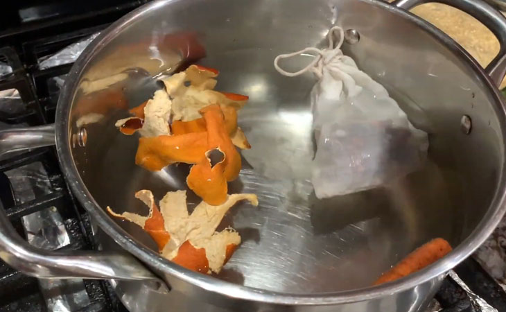 Step 3 Cooking the broth for Duck Noodles with Roasted Duck