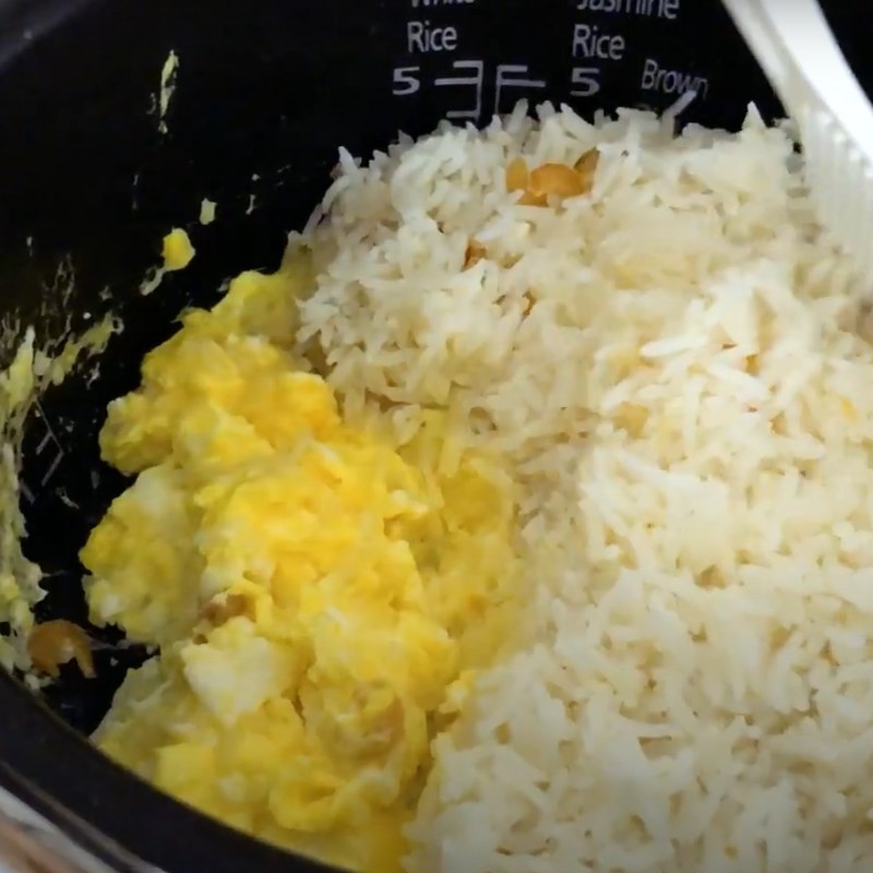 Step 3 Fried Rice with Eggs Fried Rice with Dried Shrimp
