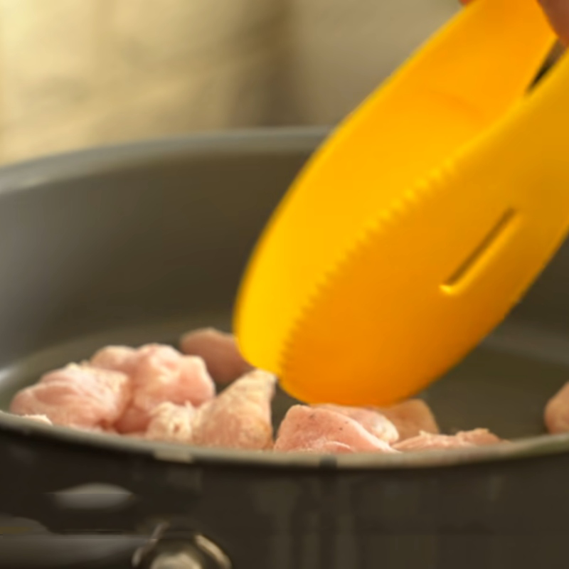 Step 3 Fry the chicken Garlic butter chicken