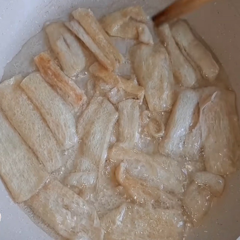 Step 2 Fry the spare ribs Vegetarian Dried Beef from Spare Ribs