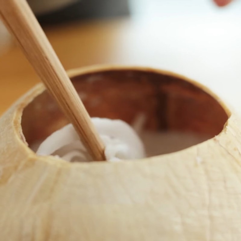 Step 2 Steamed Bird's Nest with Coconut Water