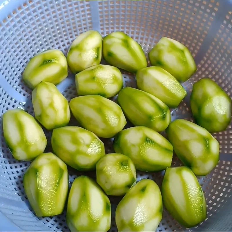 Step 1 Prepare and soak the sour fruit Sour fruit with salt from Tay Ninh