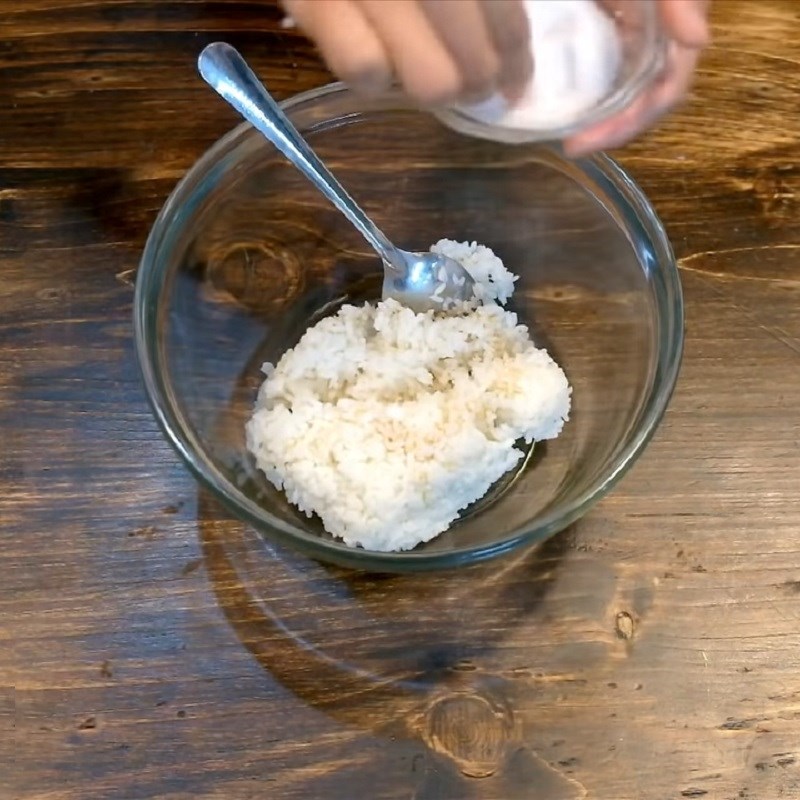 Step 1 Mix the rice for Panda bento rice