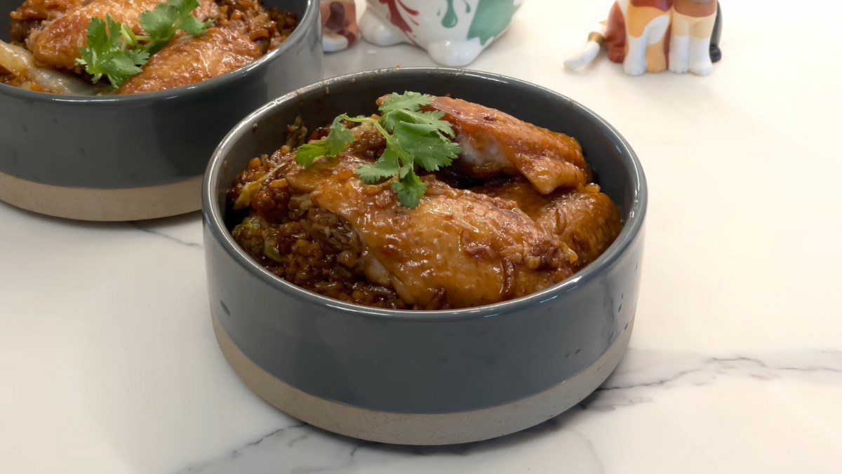 Compilation of Lazy Rice Cooking Methods Using Regular and Electronic Rice Cookers 18 Chicken wing rice with soy sauce