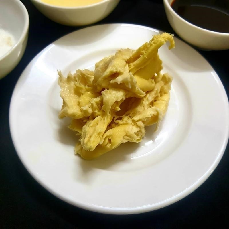 Step 2 Mash durian Durian coffee