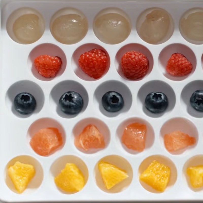Step 3 Pouring the jelly mold Fruit jelly balls