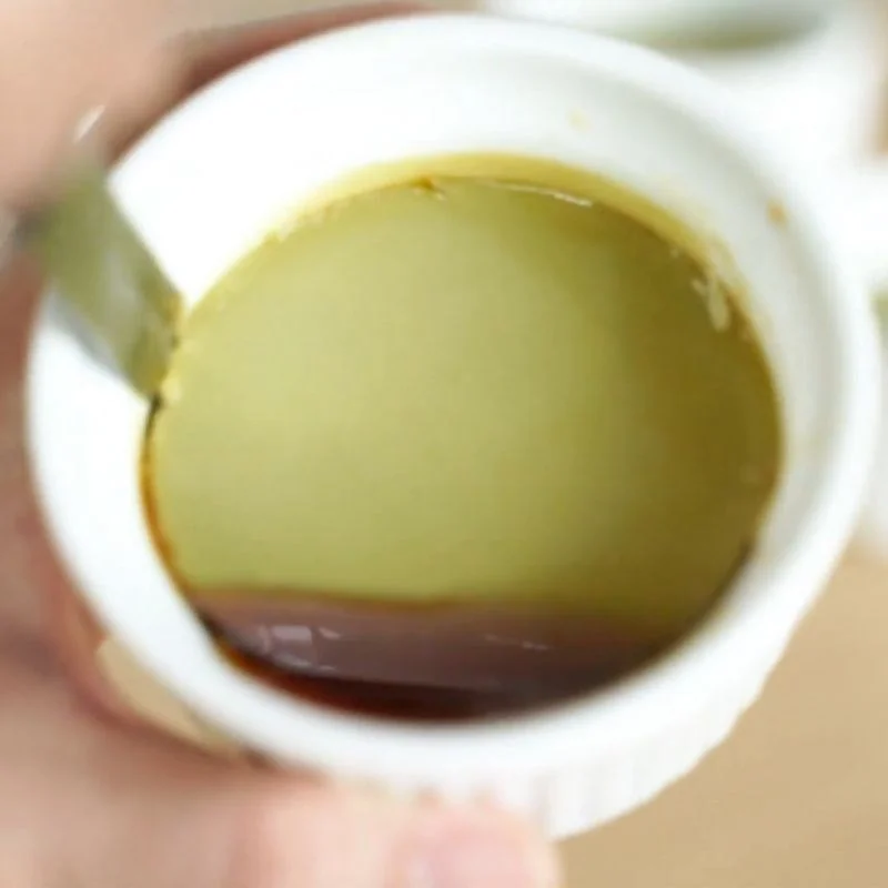 Step 4 Pouring the mold and steaming the cake Green tea honey flan
