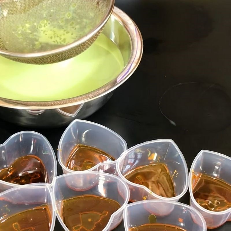 Step 4 Pouring into molds and steaming the cake Green tea flan