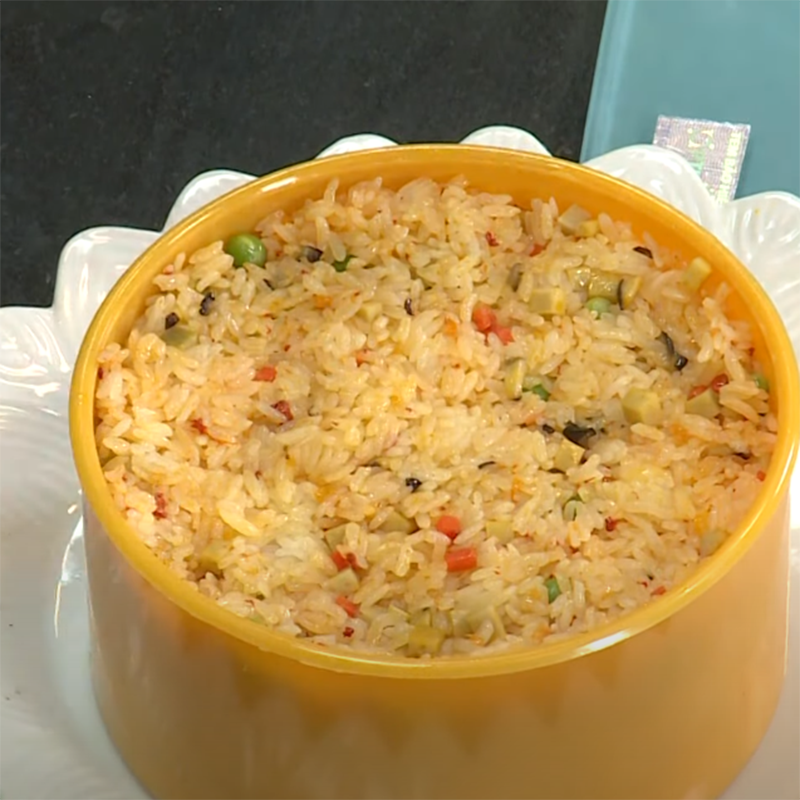 Step 4 Press into Molds Vegetarian Yangzhou Fried Rice