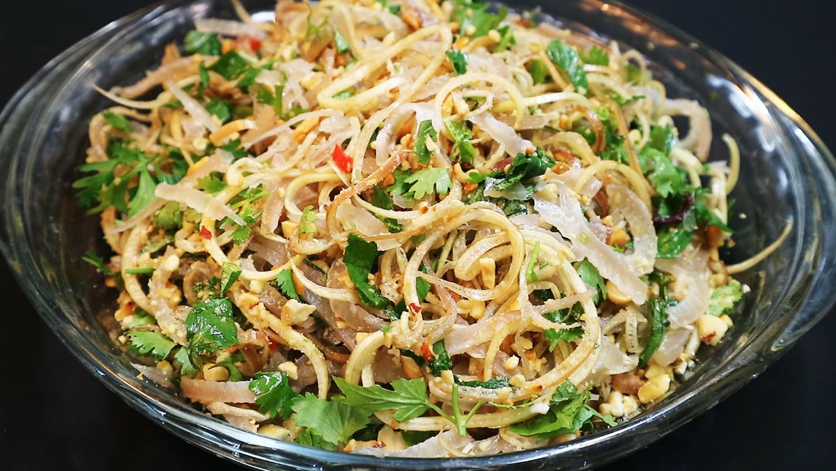 Banana Flower Pig Skin Salad