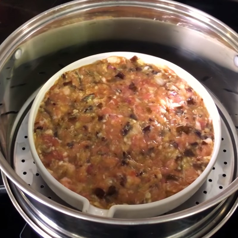 Step 5 Steaming sausage Egg rib rice