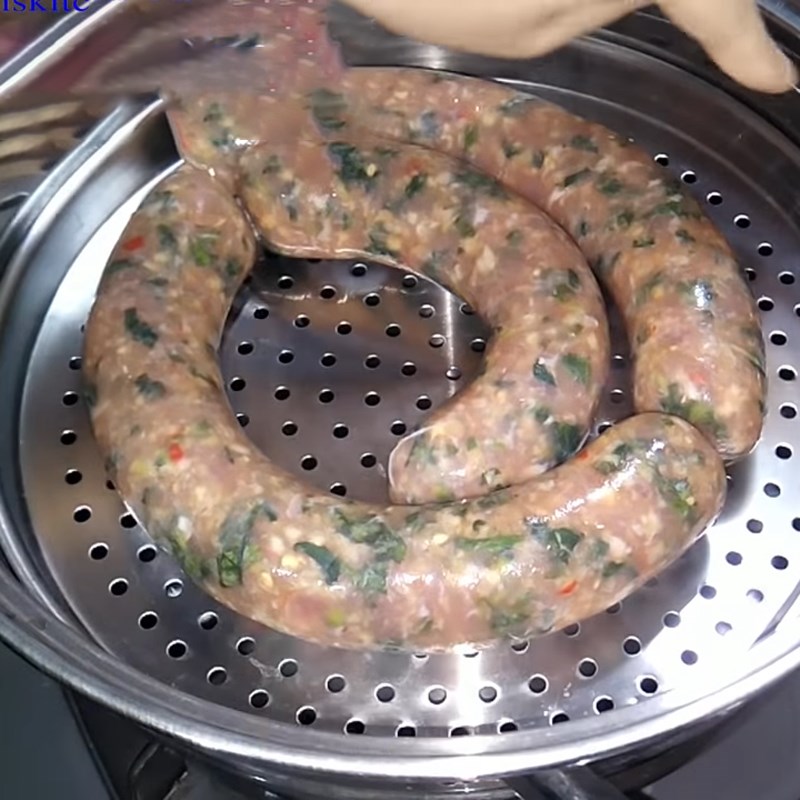 Step 5 Steamed and Crispy Fried Pork Sausage Fried Pork Sausage with Lemongrass and Chili