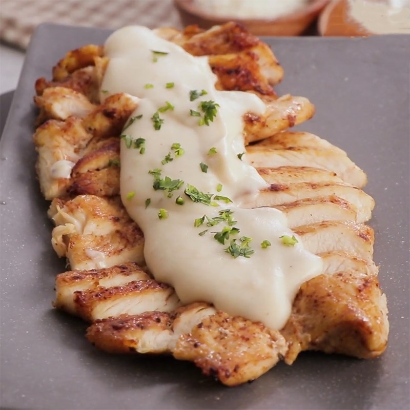 Step 4 Completing the seared chicken breast with bechamel sauce