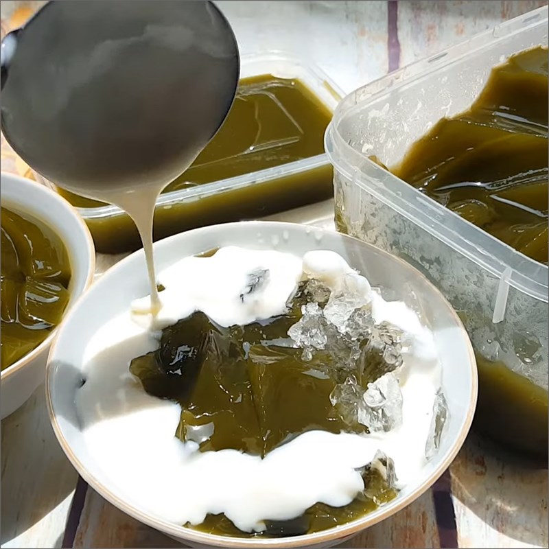 Step 5 Completion of grass jelly made from grass leaves