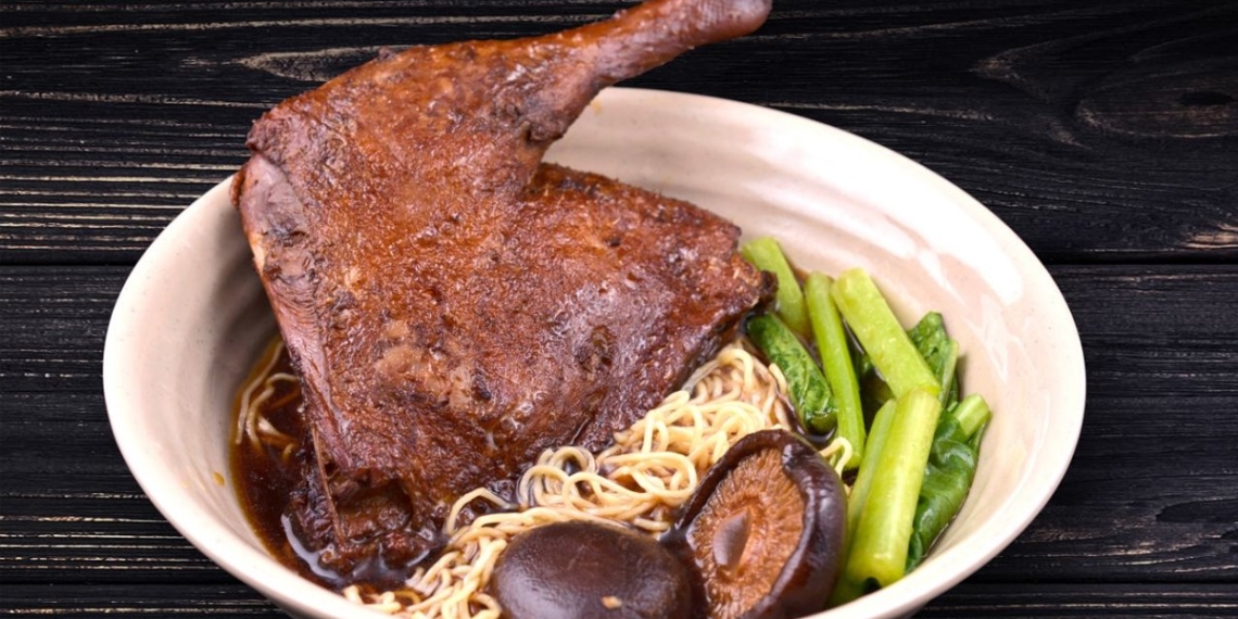 how to cook duck noodle soup with deliciously simple crispy duck 02785