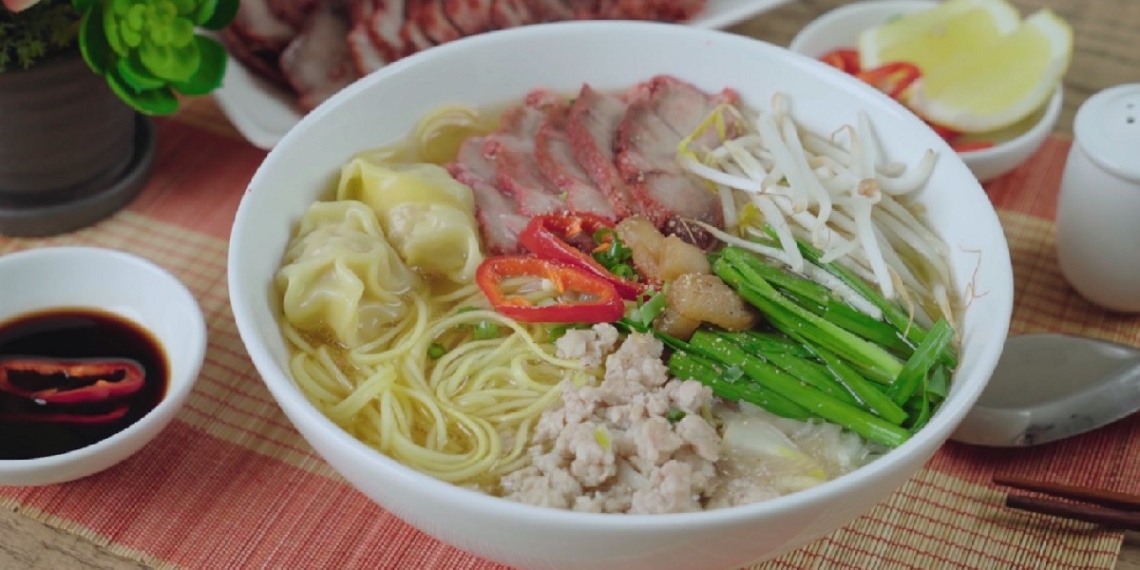 how to cook sweet delicious hu tieu noodles simple for meal 04251