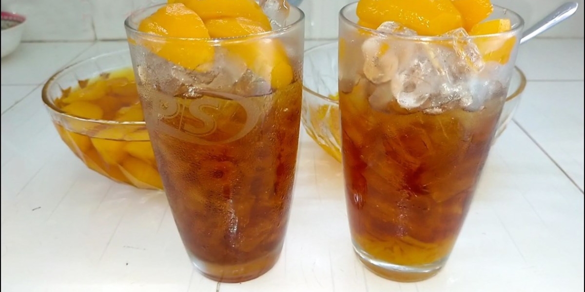 how to make delicious cold peach tea to beat the heat 11074