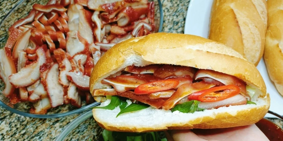 how to make delicious pho bread like outside stalls for breakfast 22187