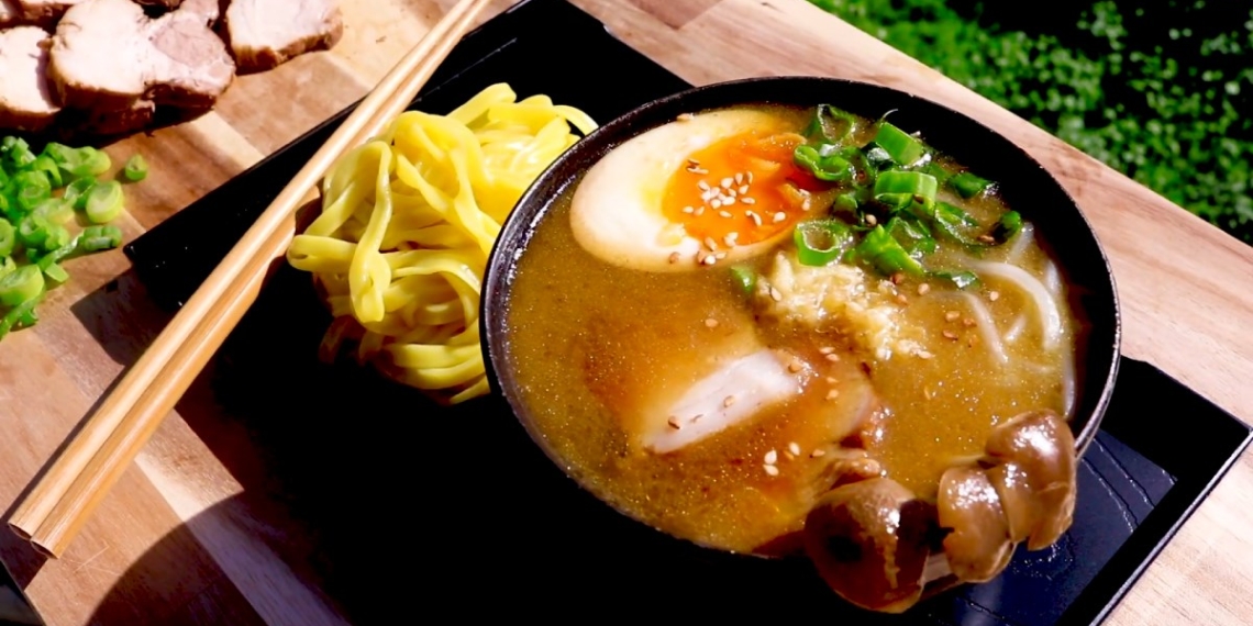 how to make delicious ramen in authentic japanese style 00132