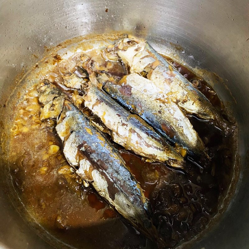 Step 3 Fish Stew Mackerel Stewed in Coconut Water (user-shared recipe)