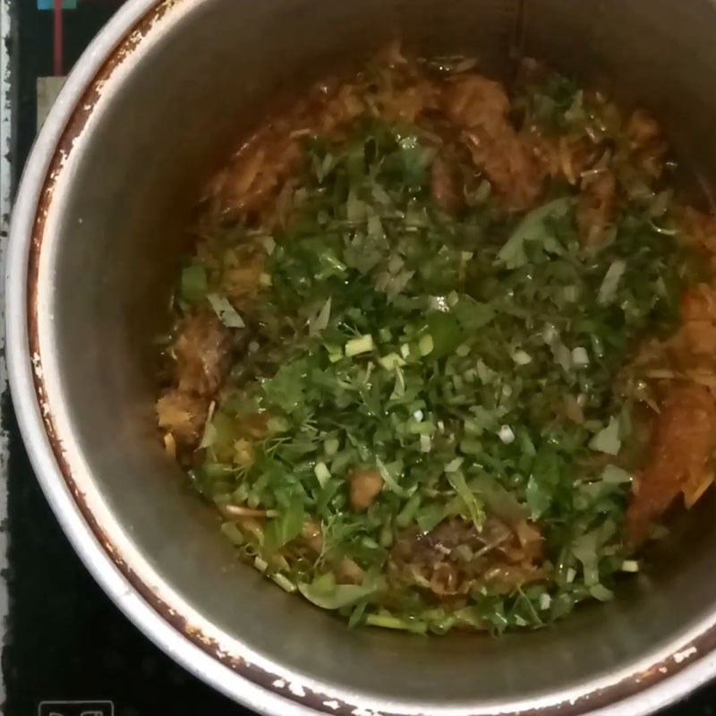 Step 5 Braise the fish Mudskipper fish braised with galangal
