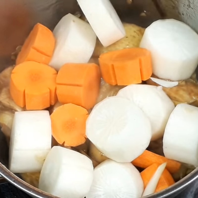 Step 4 Braised Chicken Braised Chicken with Radish