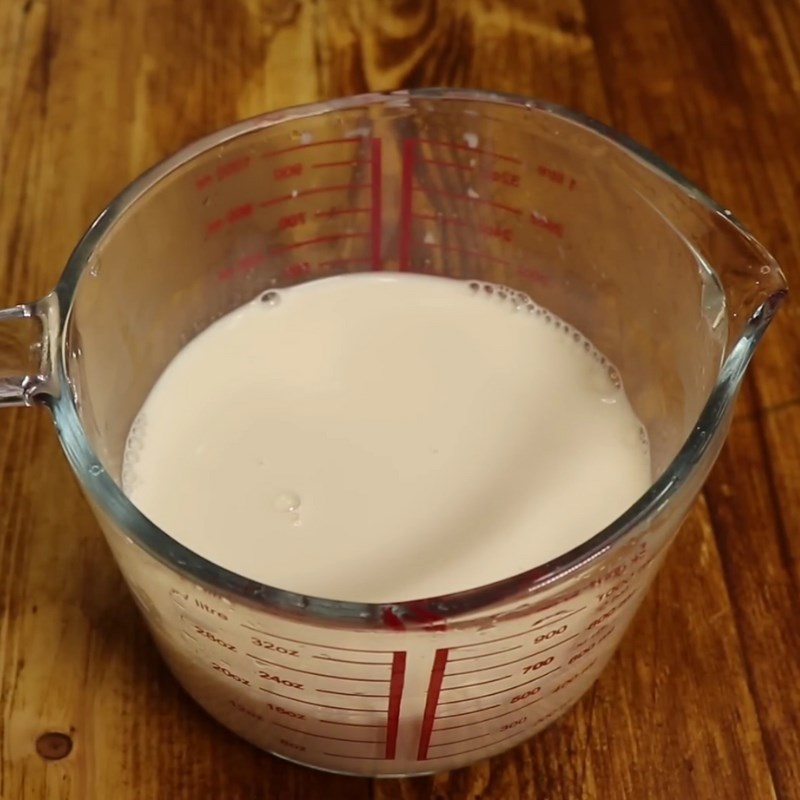 Step 1 Activate yeast for cotton cake