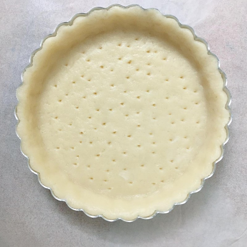 Step 3 Making the cake mold Traditional baked apple pie