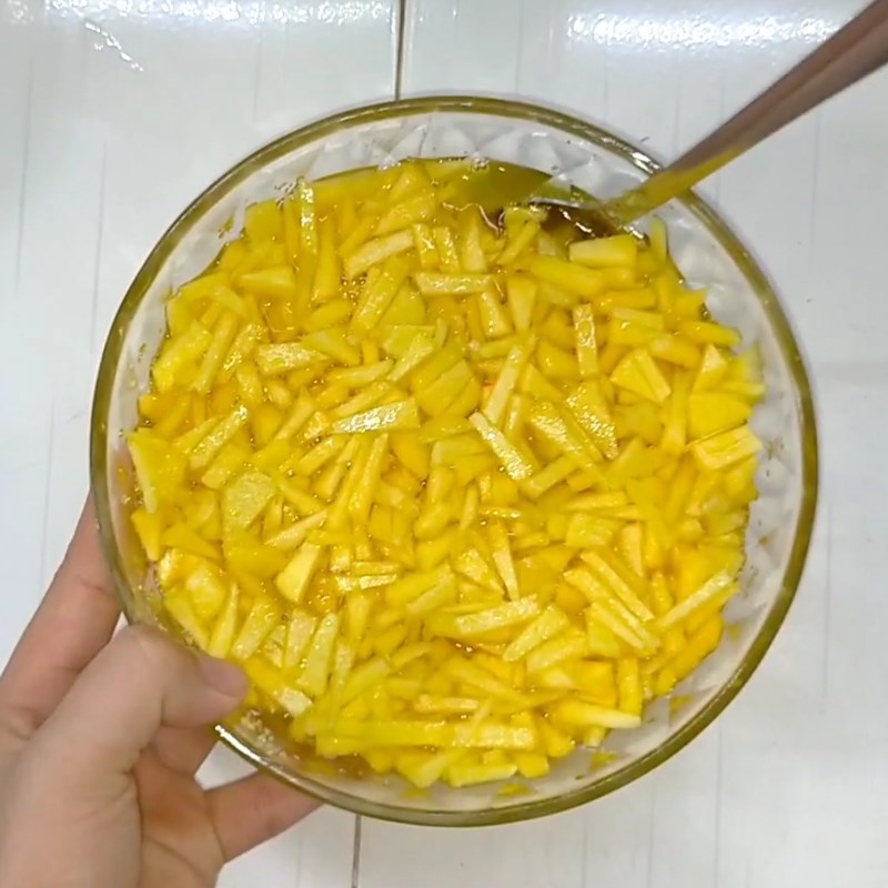 Step 2 Making candied peaches Peach tea