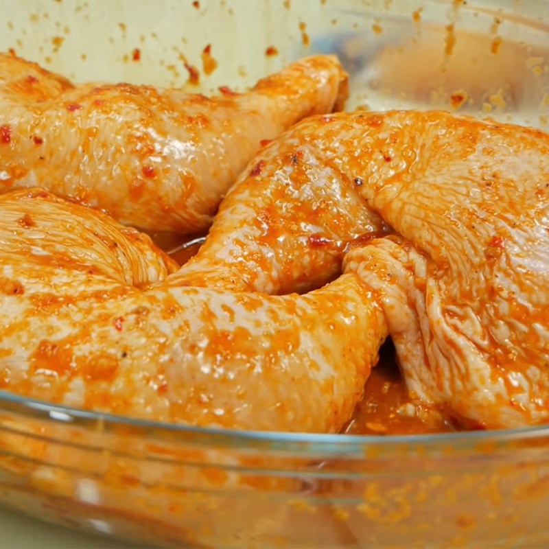 Step 2 Make chicken marination sauce for roasted chicken noodles using an air fryer