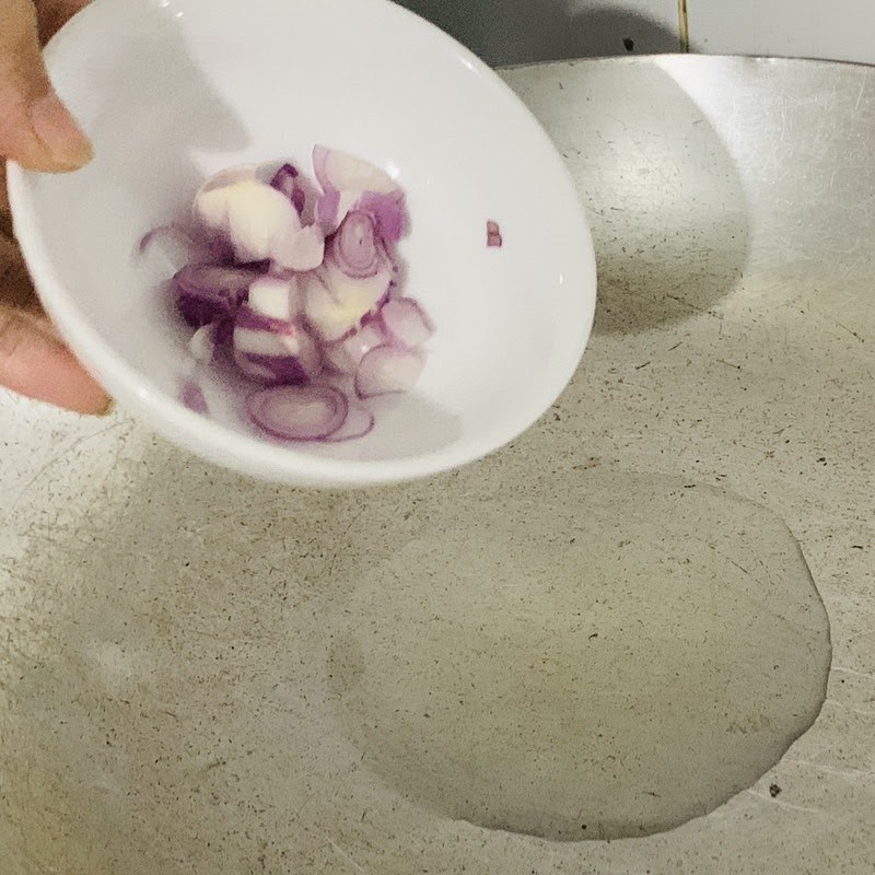 Step 2 Stir-fried jackfruit fibers with pork Stir-fried jackfruit fibers with pork