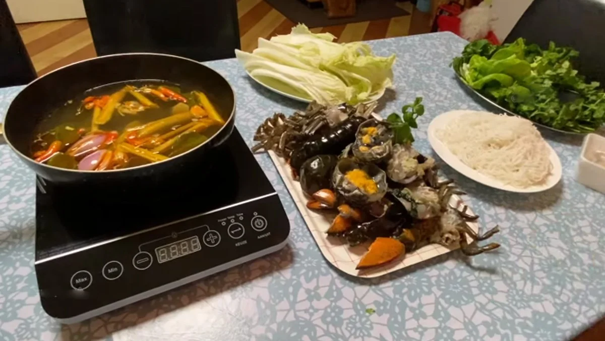 Lobster Seafood Hot Pot