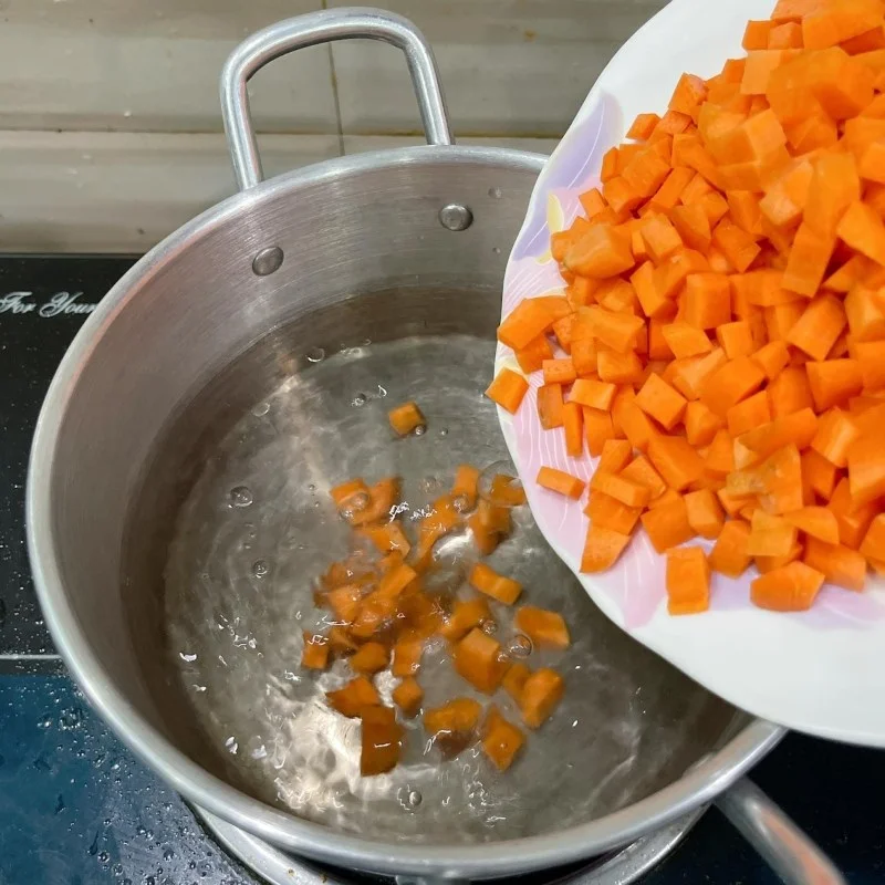 Step 2 Boiling vegetables Traditional Russian Salad