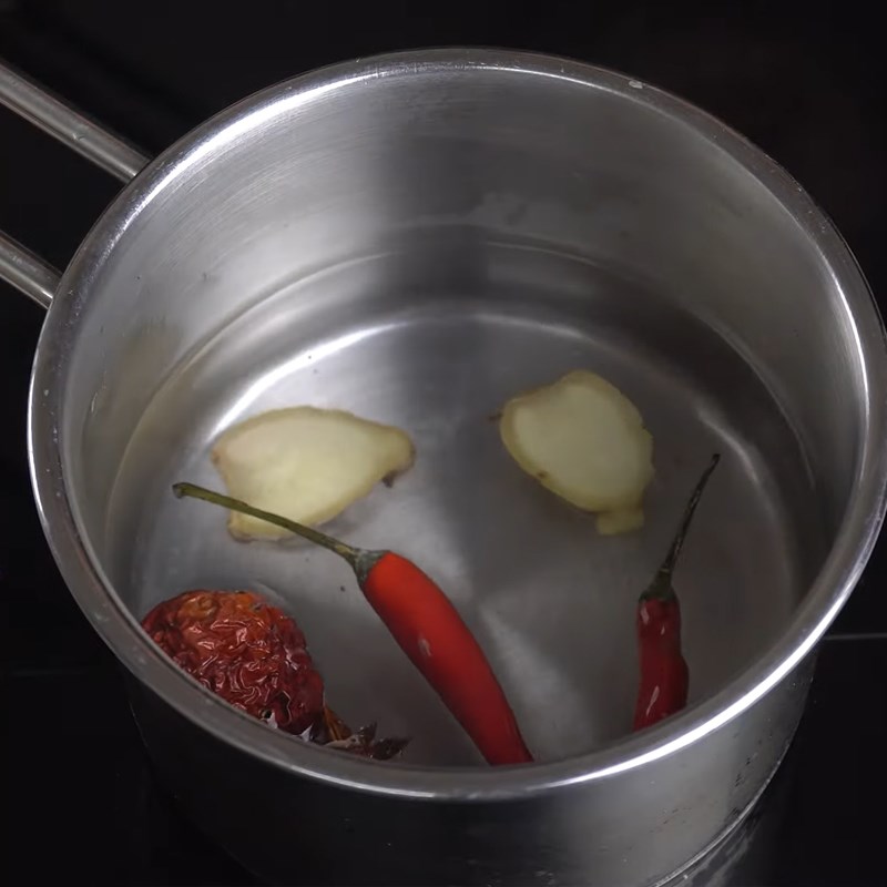 Step 2 Boil the chicken Spicy chicken floss