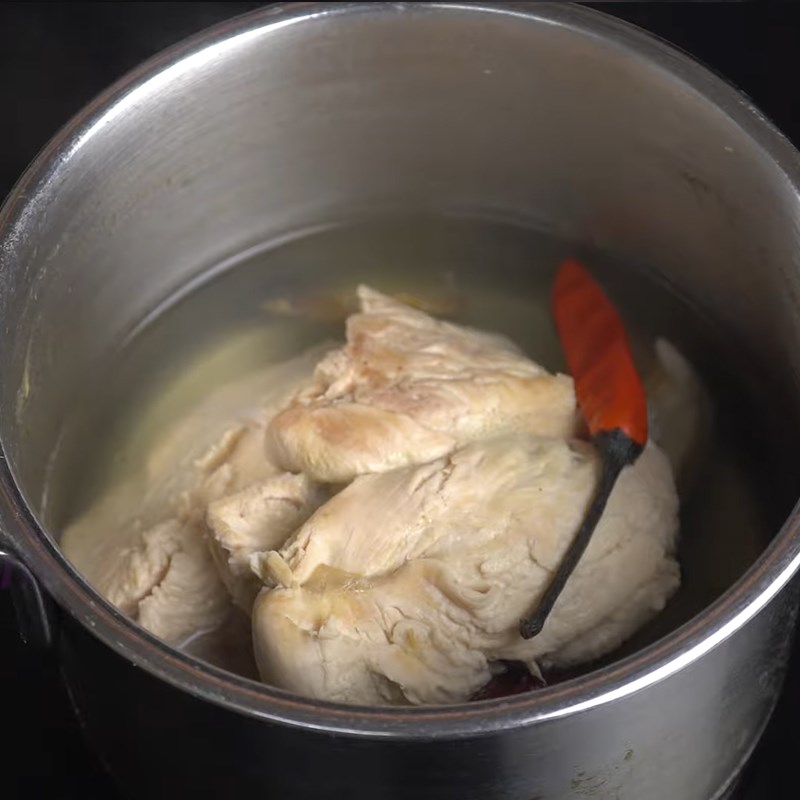 Step 2 Boil the chicken Spicy chicken floss