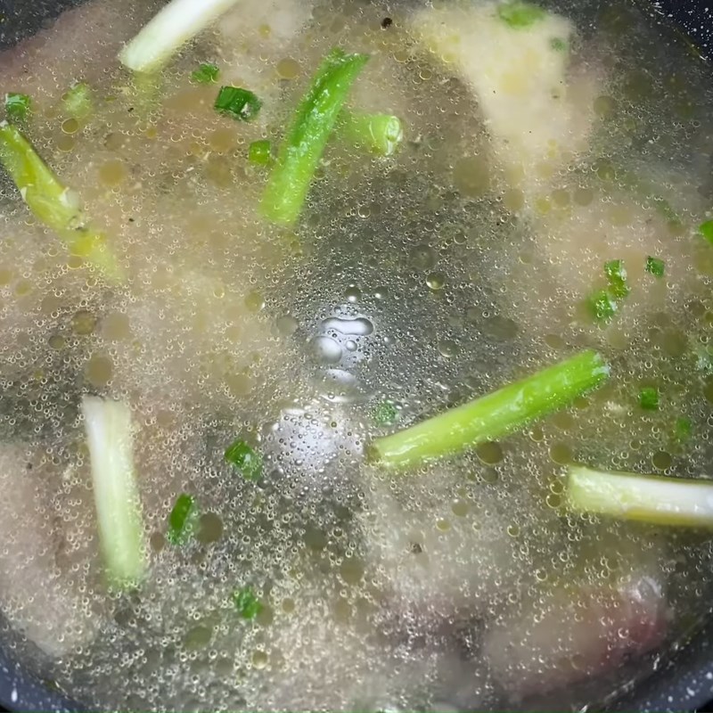 Step 4 Cooking bánh canh Fish bánh canh