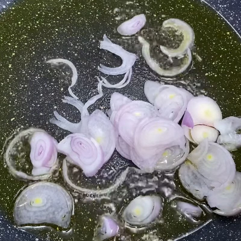 Step 4 Cooking bánh canh Fish bánh canh
