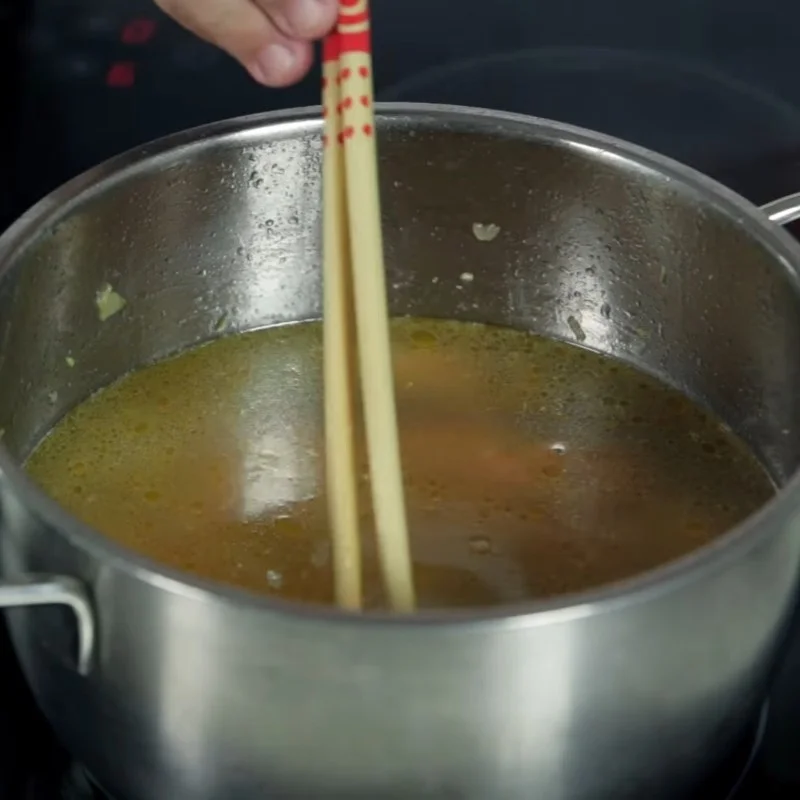 Step 3 Cook the Soup Sour Shrimp Soup with Water Spinach