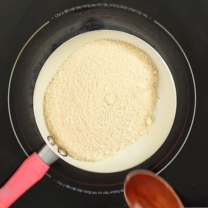 Step 1 Cooking palm sugar for Thai-style roasted peanuts