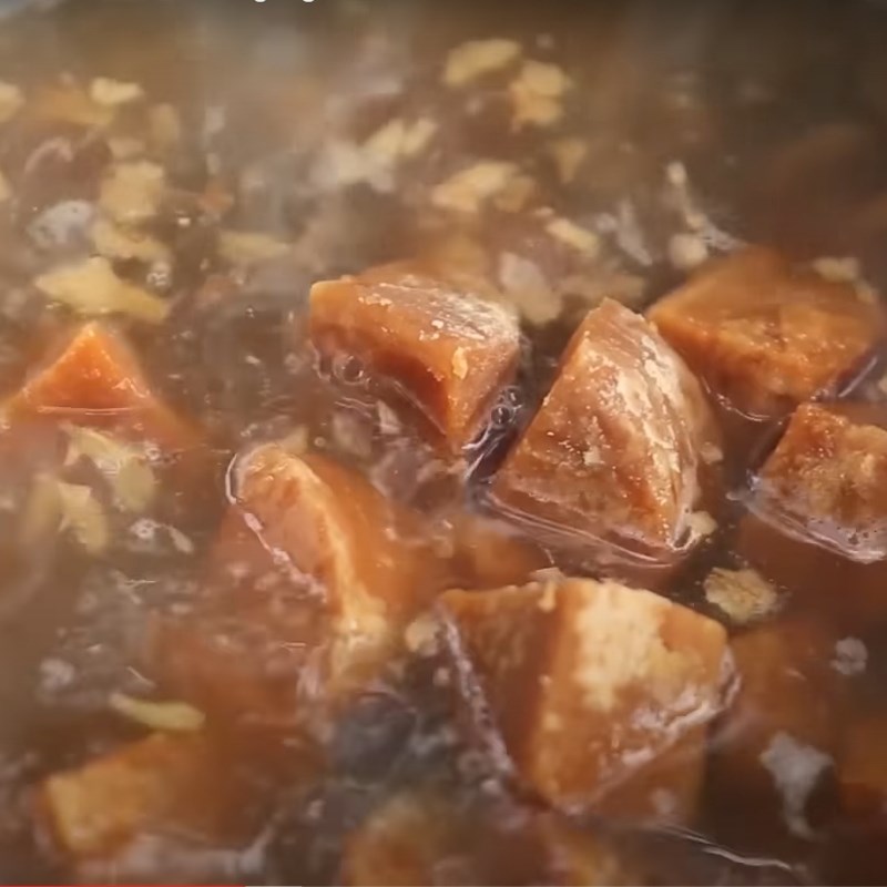Step 4 Cooking Sugar Water Che Lam without malt