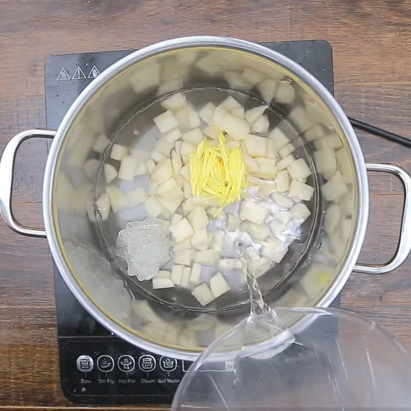 Step 2 Cook ginger pear water Ginger pear water
