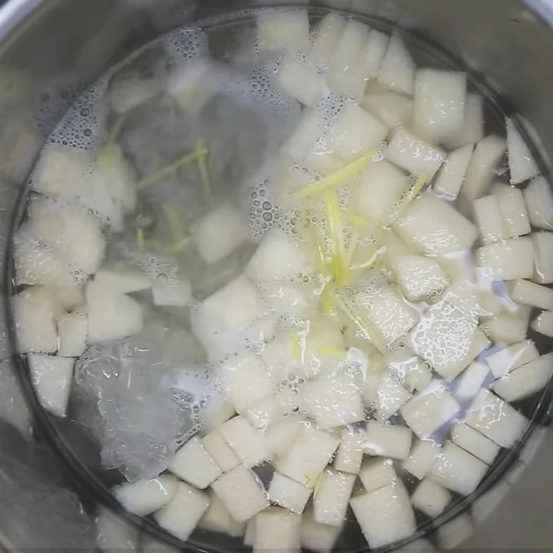 Step 2 Cook ginger pear water Ginger pear water